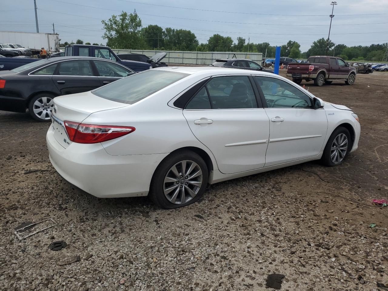 4t1bd1fk0gu193051 4T1BD1FK0GU193051 2016 Toyota Camry Hybrid