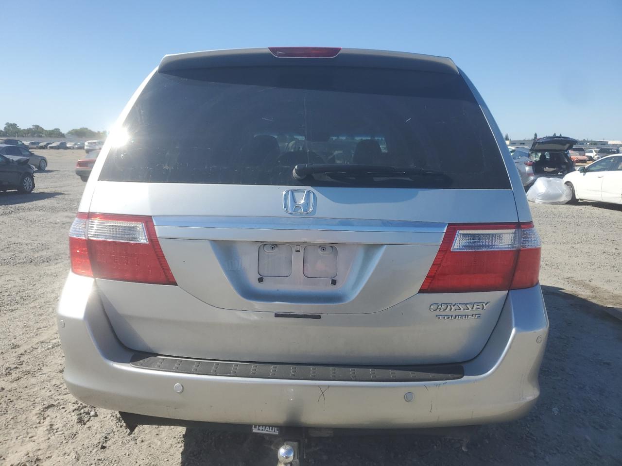 2005 Honda Odyssey Touring VIN: 5FNRL38815B002472 Lot: 63283695