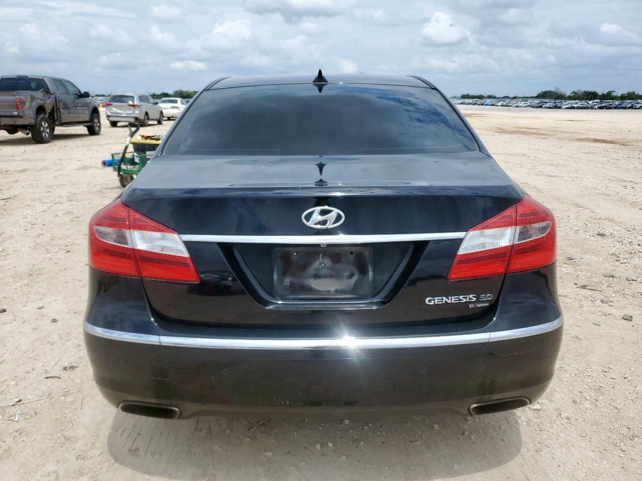 2013 Hyundai Genesis 5.0L VIN: KMHGC4DH5DU227983 Lot: 63397465