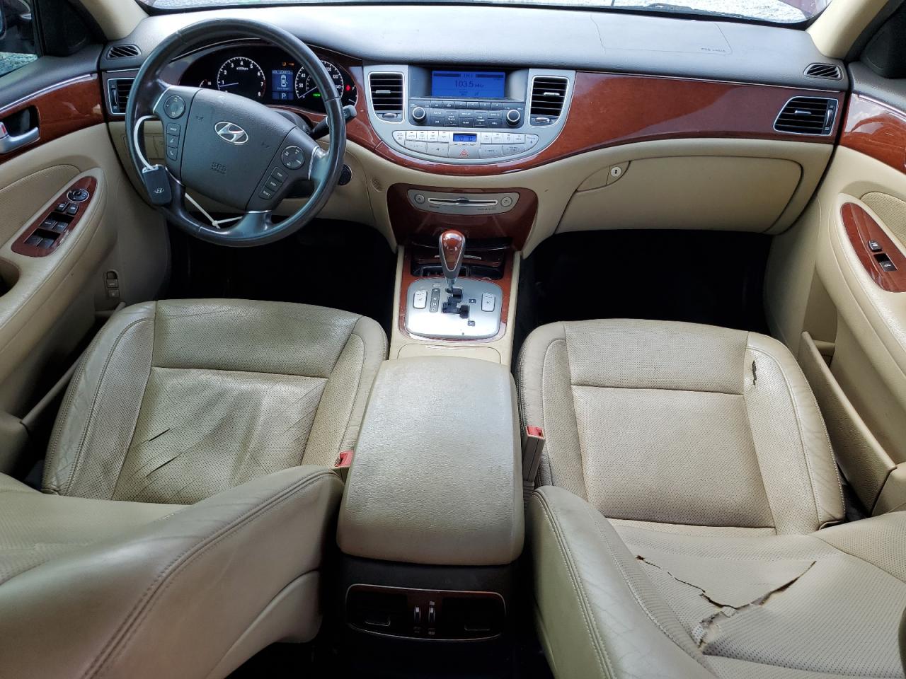 2012 Hyundai Genesis 3.8L VIN: KMHGC4DD5CU177940 Lot: 63188165
