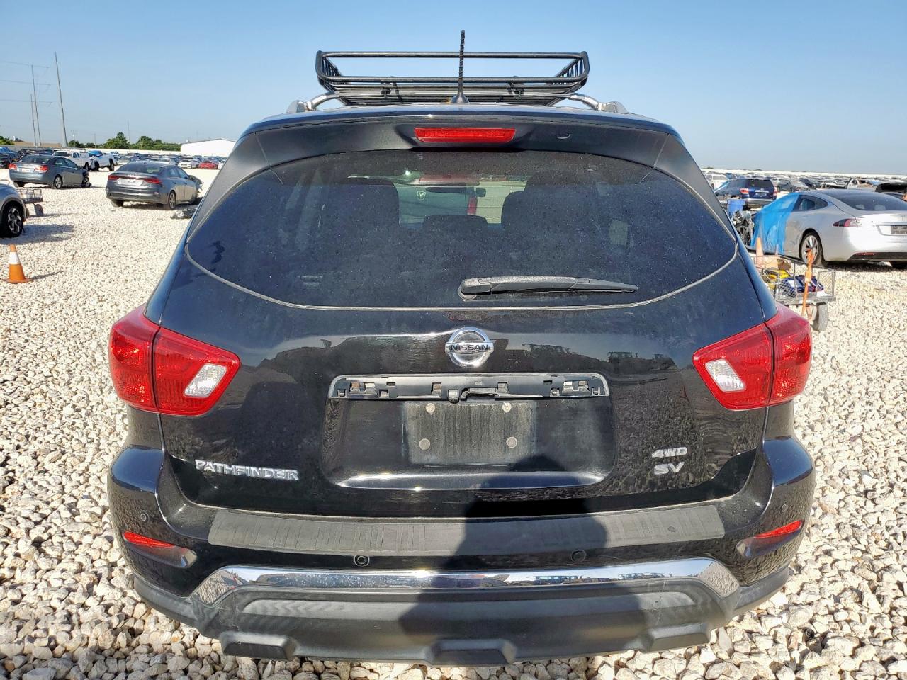 2017 Nissan Pathfinder S VIN: 5N1DR2MM6HC682808 Lot: 66410655