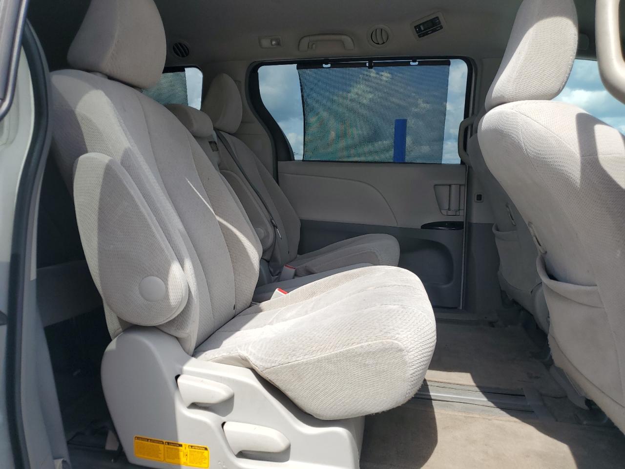 2013 Toyota Sienna Le VIN: 5TDKK3DC6DS343861 Lot: 65711475
