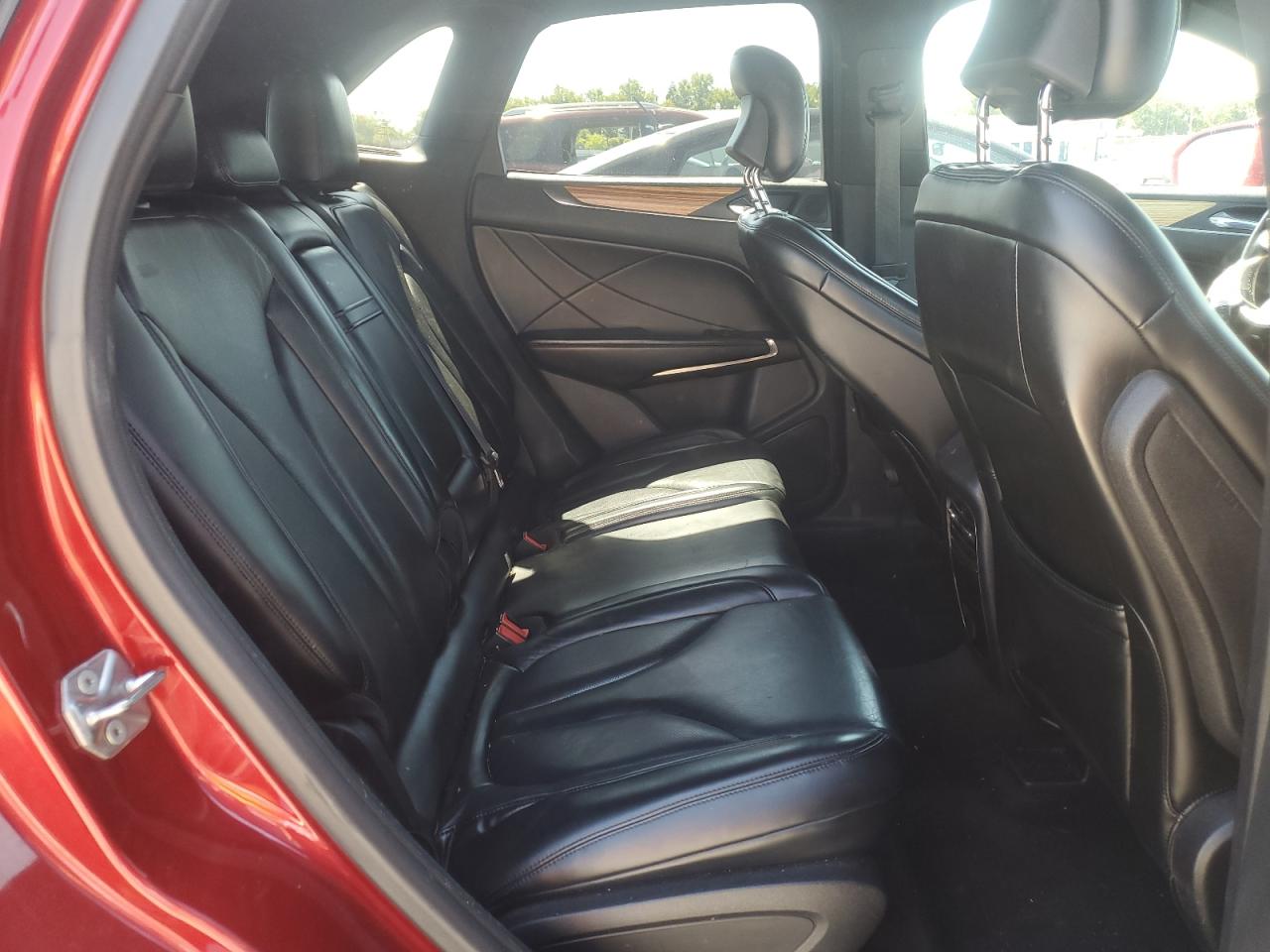 5lmcj1a98fuj35864 5LMCJ1A98FUJ35864 2015 Lincoln Mkc