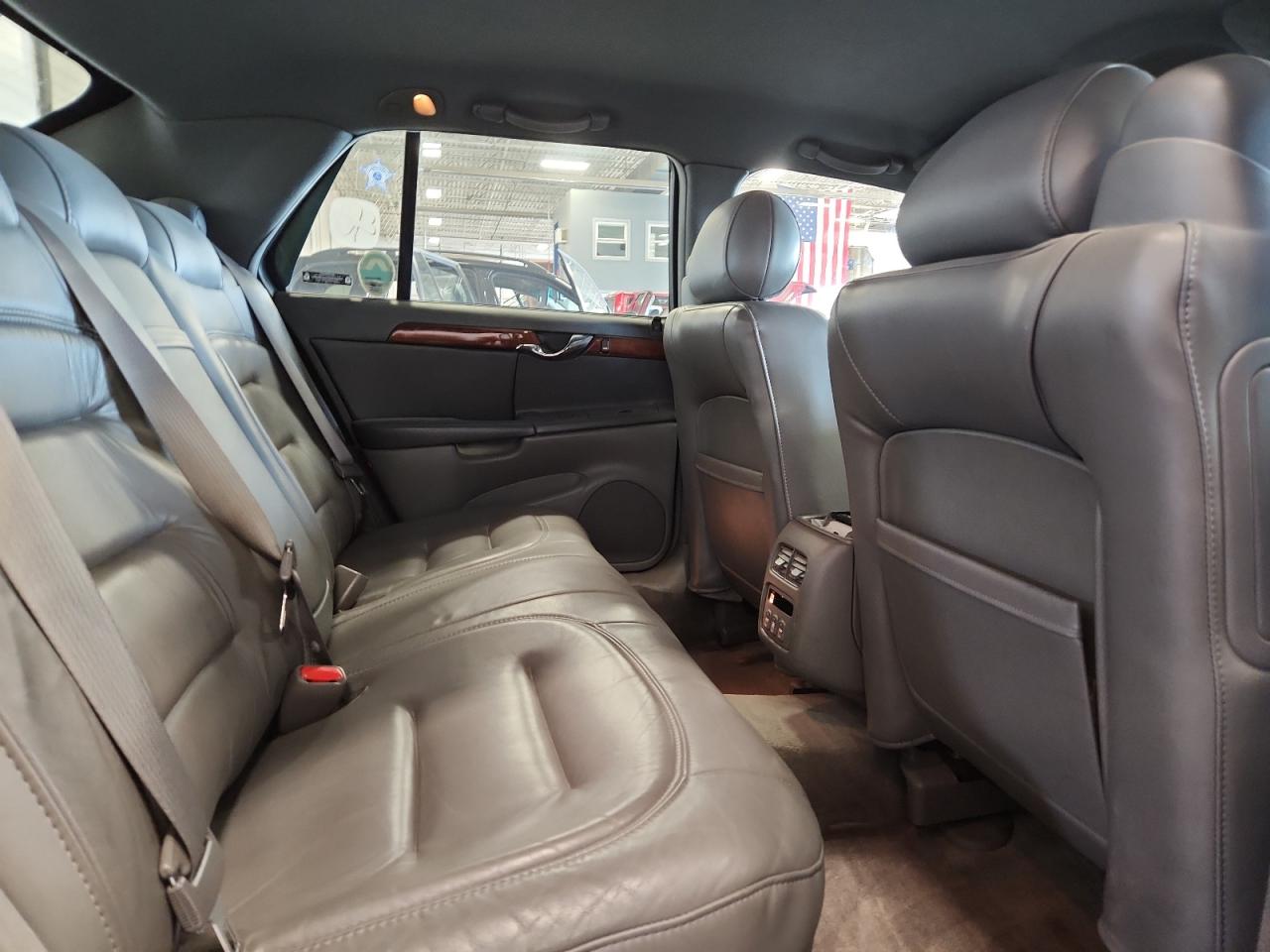 2003 Cadillac Deville VIN: 1G6KD54Y43U122323 Lot: 65383305