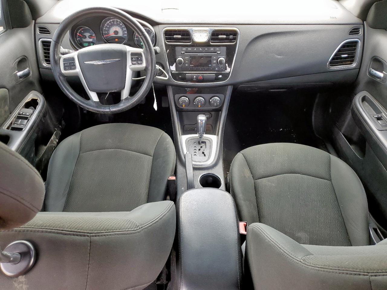 2011 Chrysler 200 Touring VIN: 1C3BC1FB4BN592785 Lot: 63392025