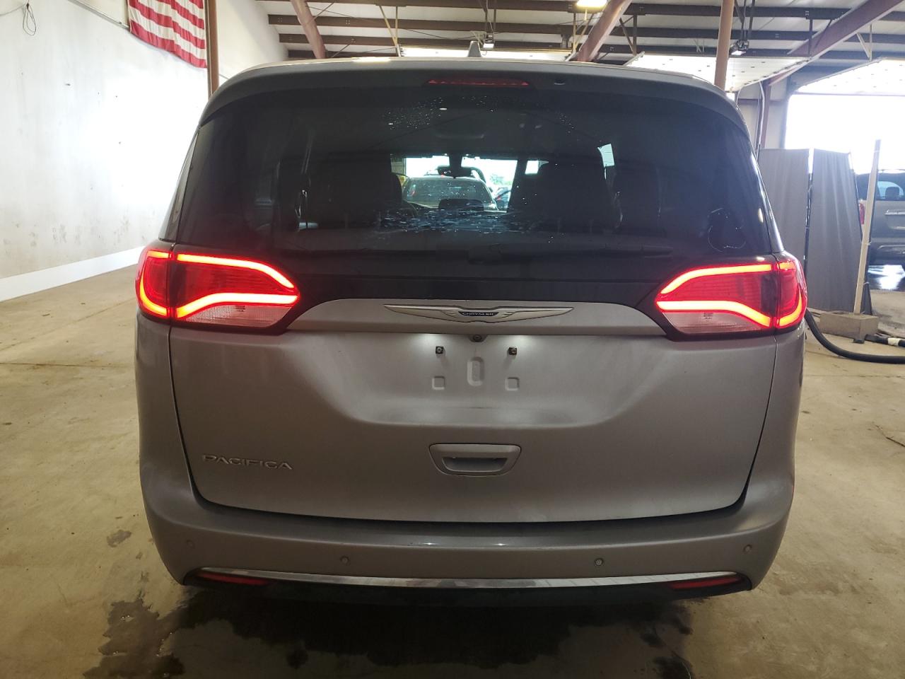 2018 Chrysler Pacifica Touring Plus VIN: 2C4RC1FG0JR356948 Lot: 63998575