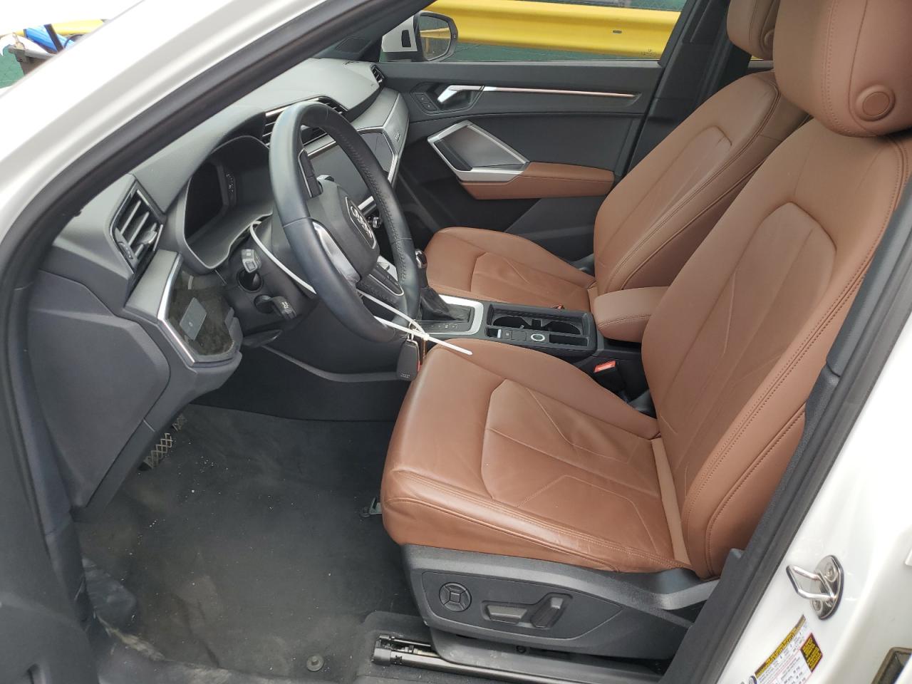 2020 Audi Q3 Premium VIN: WA1AECF30L1008374 Lot: 64136415