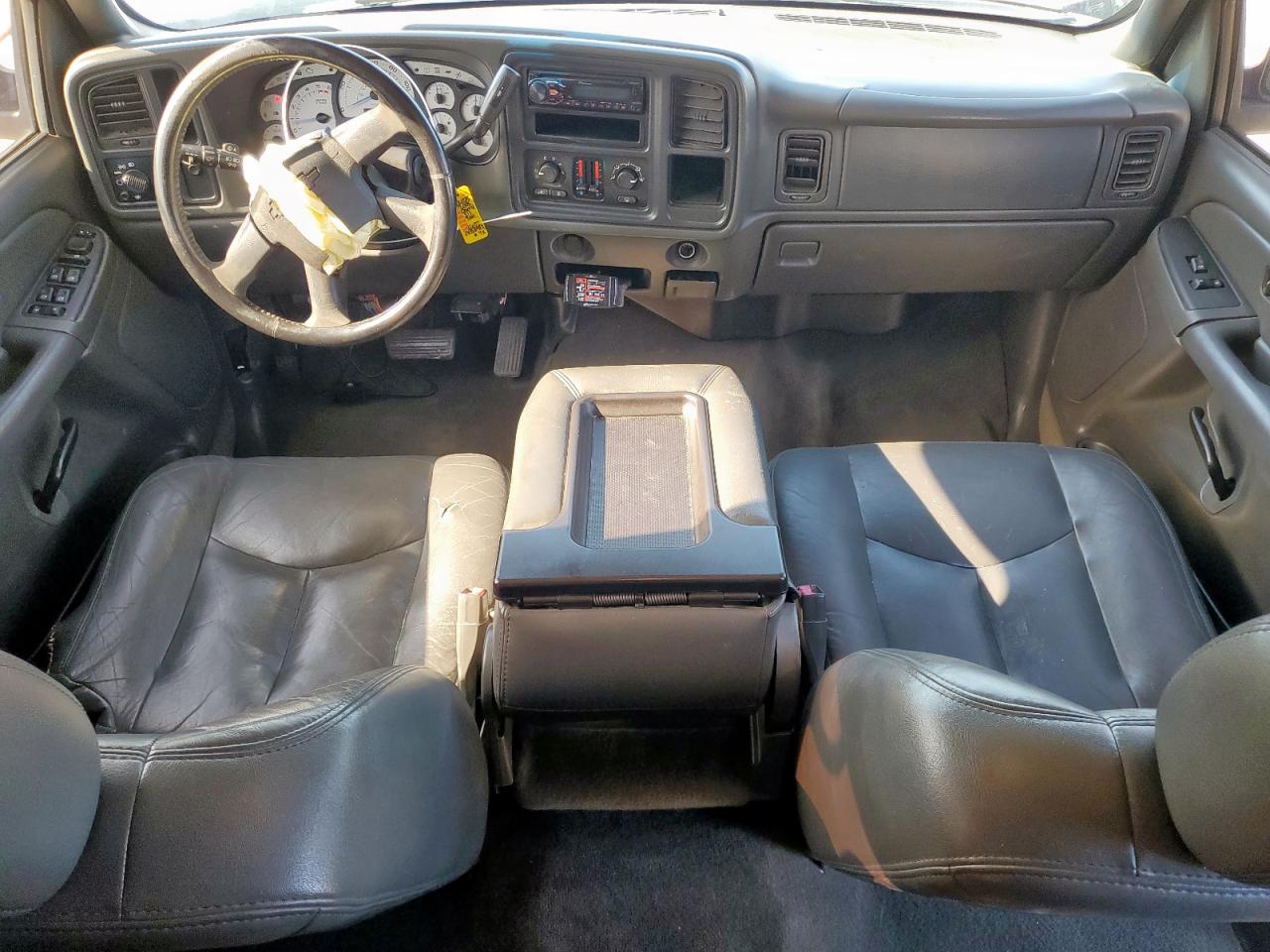 2005 Chevrolet Silverado C1500 VIN: 2GCEC13T051224602 Lot: 65271655