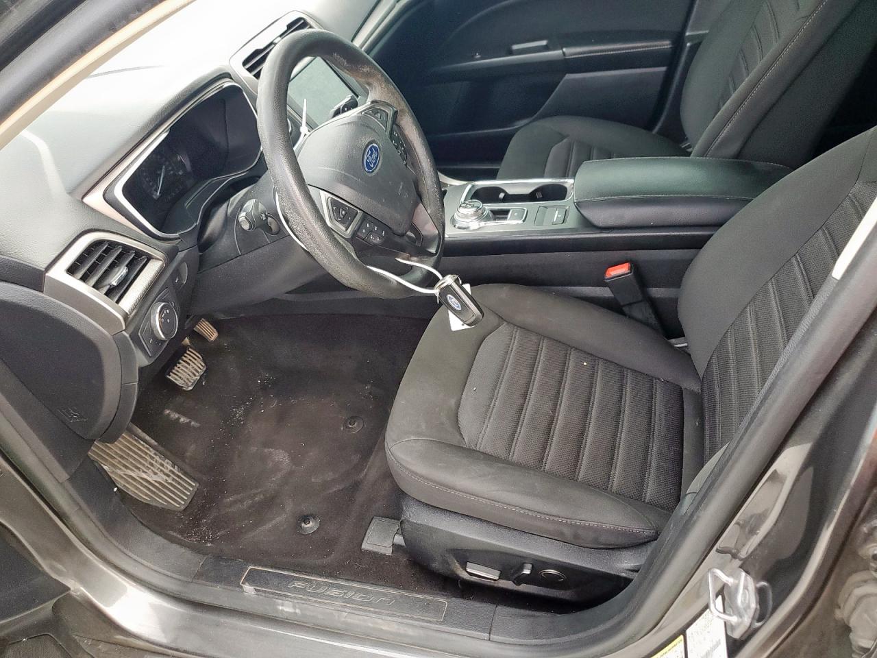 2019 Ford Fusion Se VIN: 3FA6P0HDXKR249895 Lot: 63281325