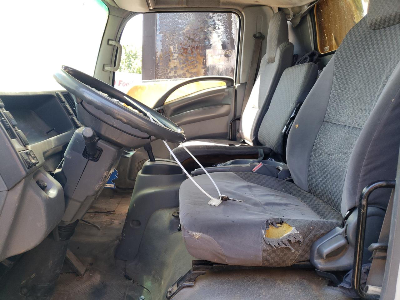 2010 Isuzu Nqr VIN: JALE5W167A7901239 Lot: 62024955