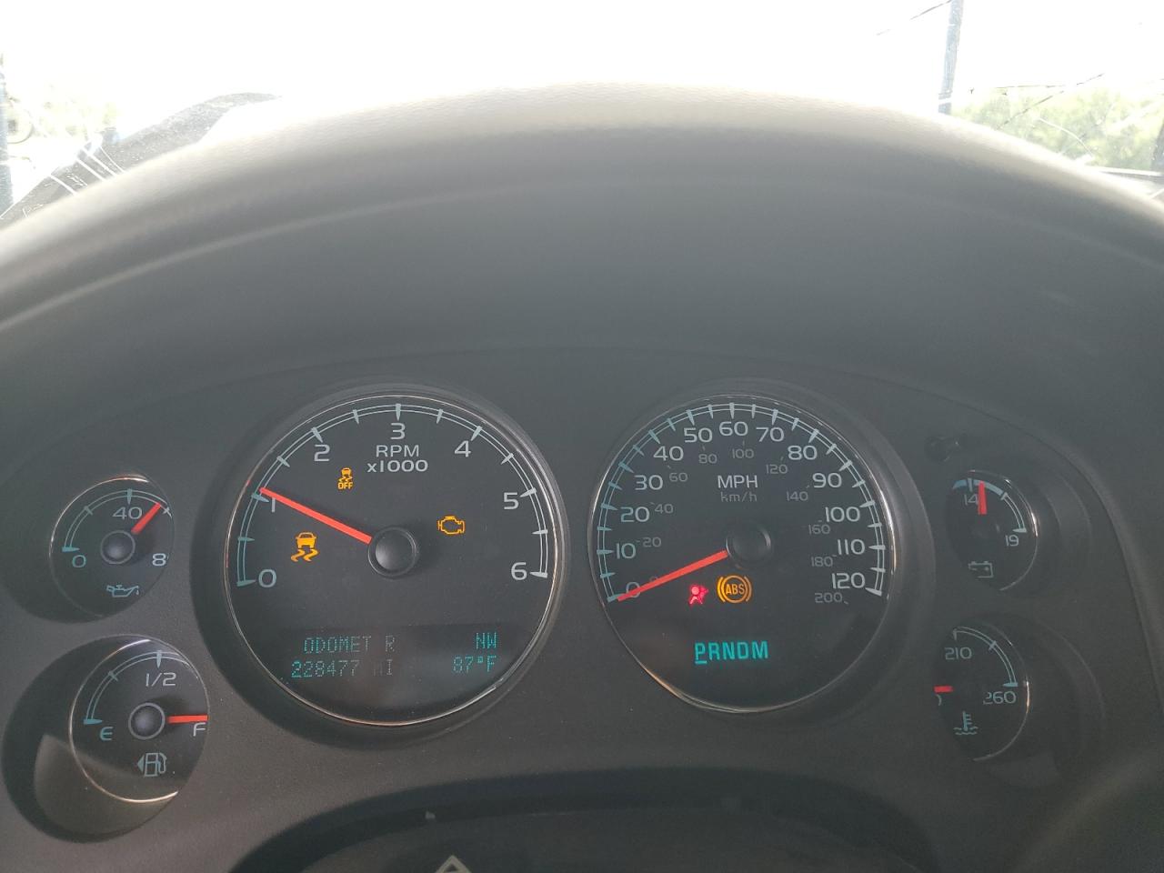 2012 Chevrolet Suburban K1500 Lt VIN: 1GNSKJE77CR224789 Lot: 63944485