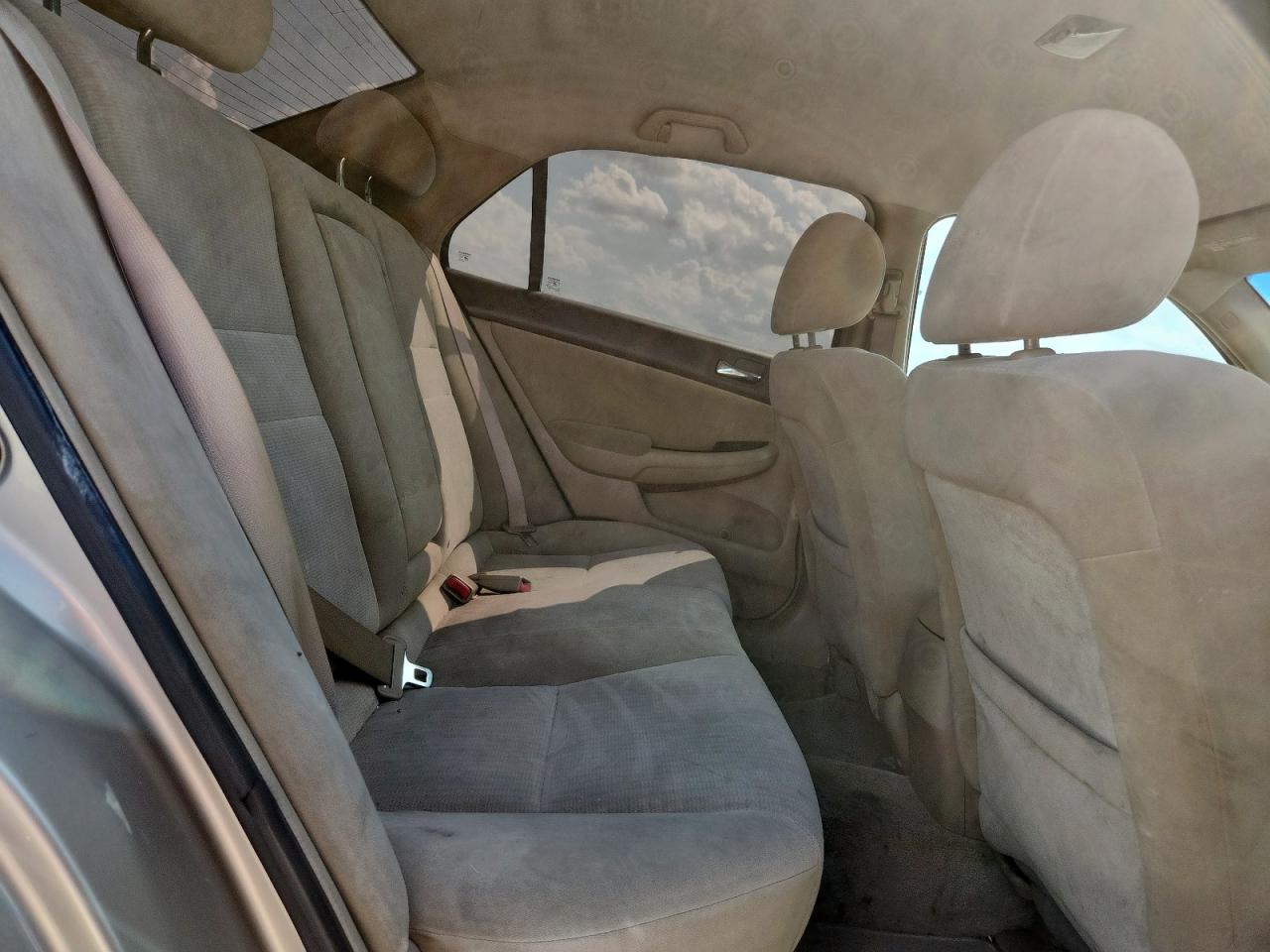 2005 Honda Accord Lx VIN: 3HGCM56425G702642 Lot: 64091765