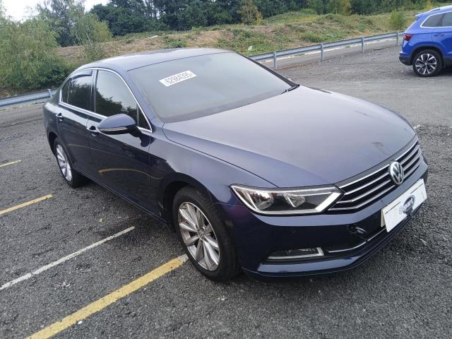2015 VOLKSWAGEN PASSAT SE