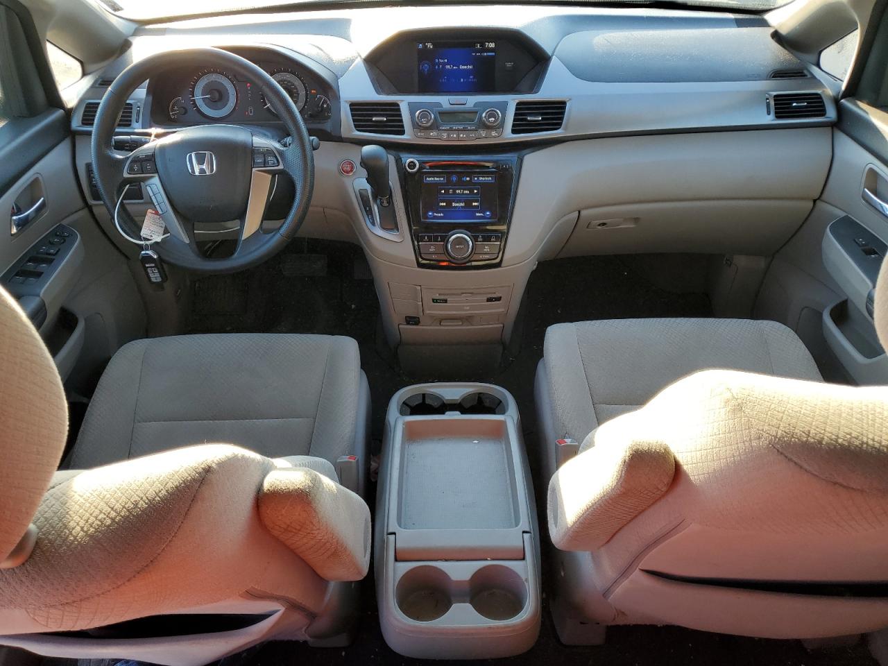 2016 Honda Odyssey Se VIN: 5FNRL5H30GB085587 Lot: 62568785