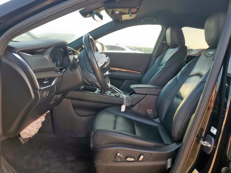  CADILLAC XT4 2020 Czarny