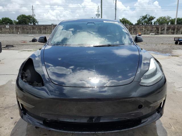  TESLA MODEL 3 2023 Czarny