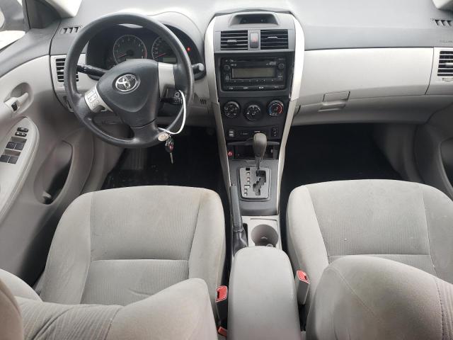  TOYOTA COROLLA 2013 Srebrny