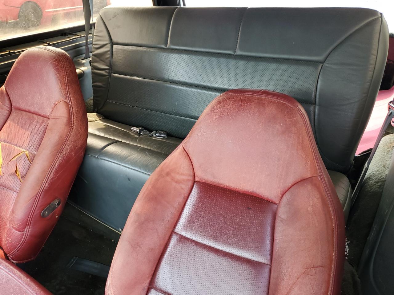 1993 Ford Bronco U100 VIN: 1FMEU15N8PLA33983 Lot: 63784555