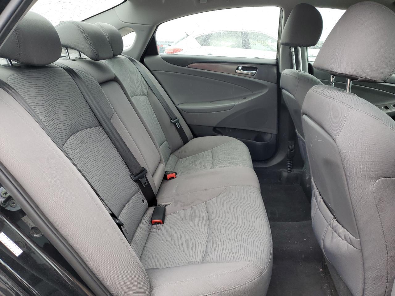 2015 Hyundai Sonata Hybrid VIN: KMHEC4A4XFA138987 Lot: 63807575