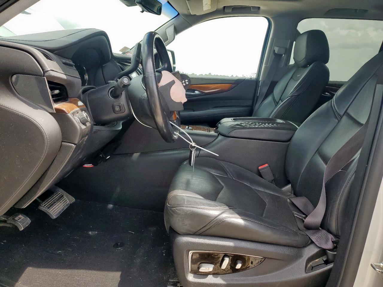 2017 Cadillac Escalade Esv Luxury VIN: 1GYS3HKJ8HR200548 Lot: 63327605