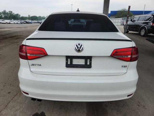 Sedans VOLKSWAGEN JETTA 2015 Biały