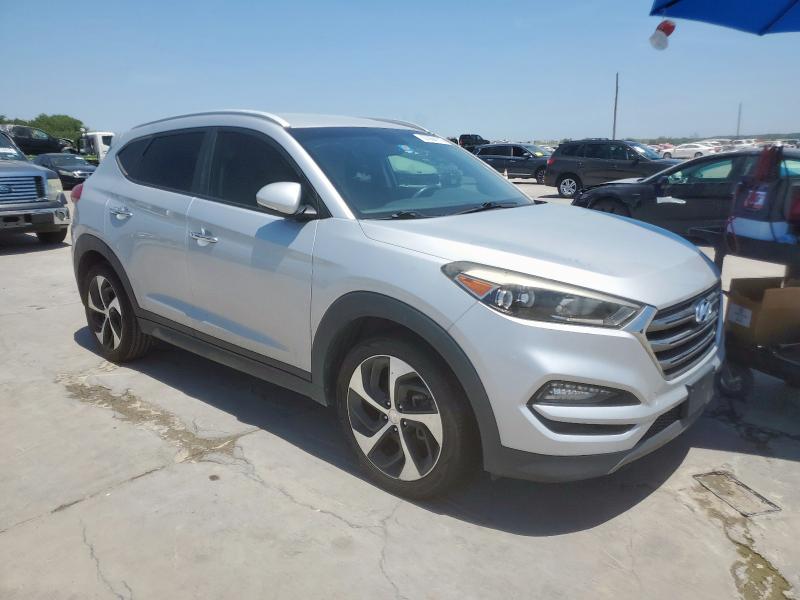  HYUNDAI TUCSON 2016 Srebrny