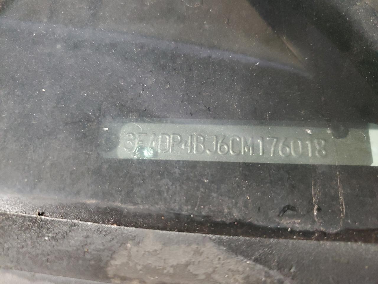 3FADP4BJ6CM176018 2012 Ford Fiesta Se