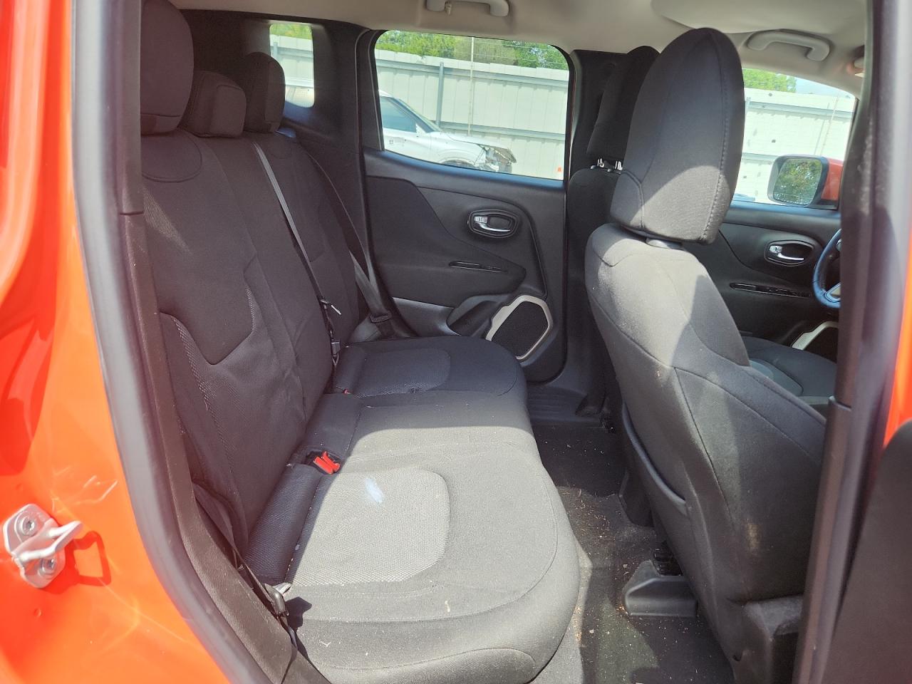 2015 Jeep Renegade Latitude VIN: ZACCJBBT6FPB22331 Lot: 64042475