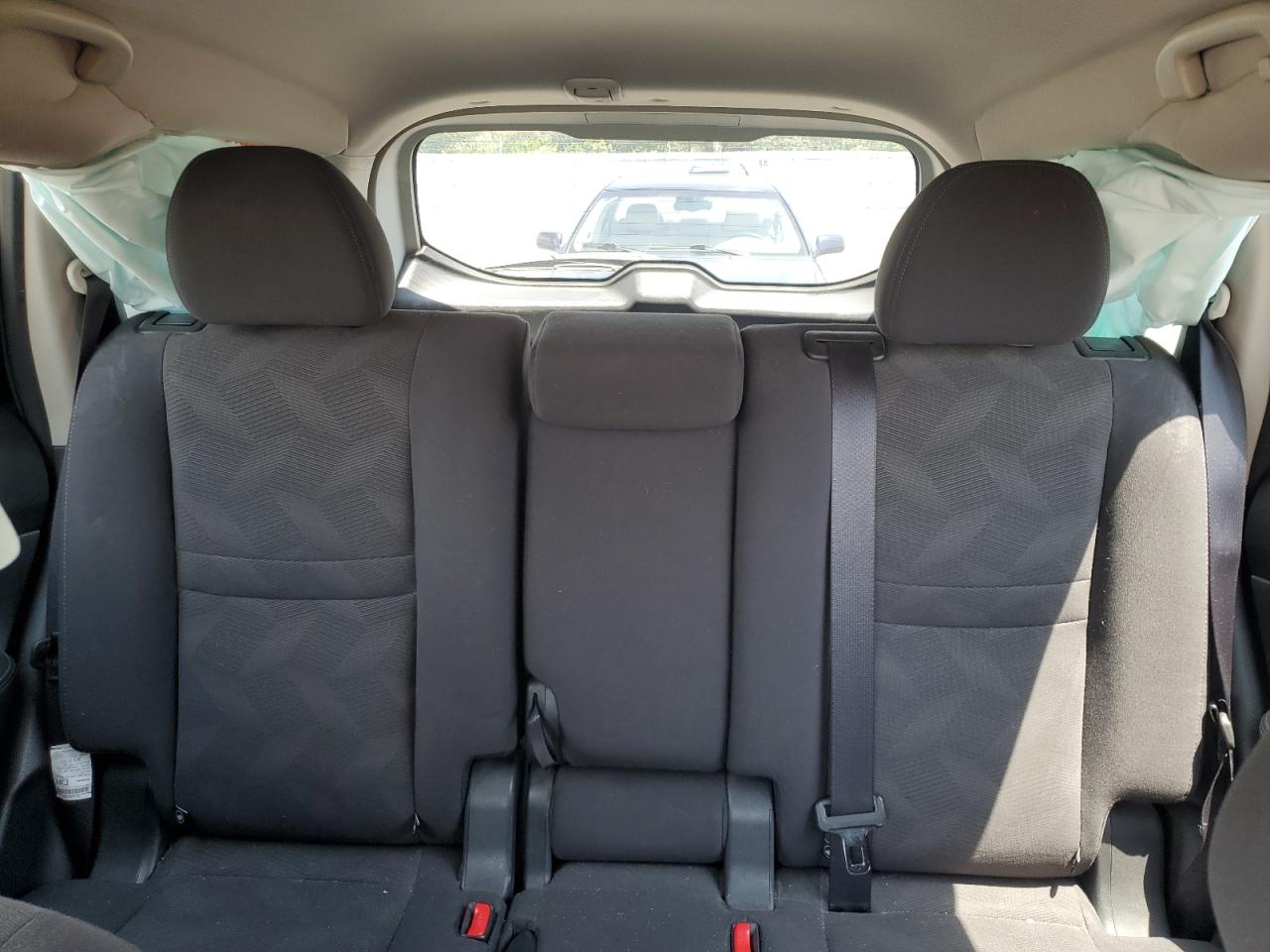 2016 Nissan Rogue S VIN: KNMAT2MV7GP710253 Lot: 65113785