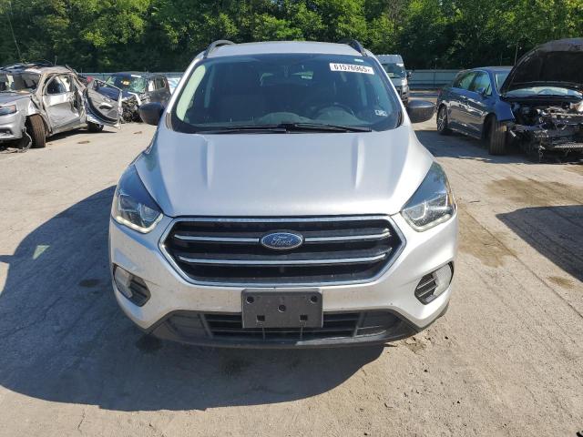  FORD ESCAPE 2018 Srebrny