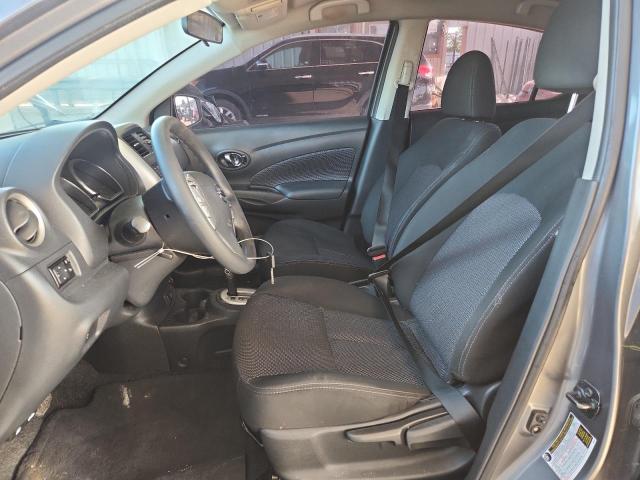  NISSAN VERSA 2019 Сірий
