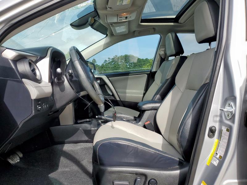  TOYOTA RAV4 2017 Серебристый