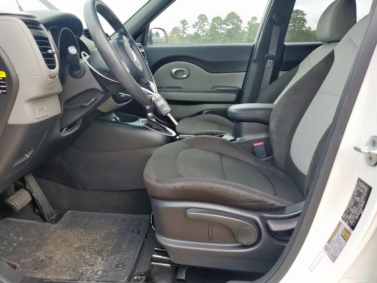 2016 Kia Soul VIN: KNDJN2A22G7351236 Lot: 63653685