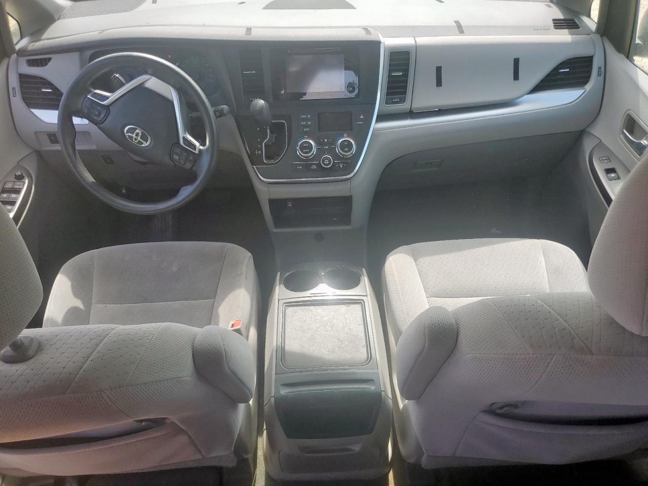 2015 Toyota Sienna Le VIN: 5TDKK3DC1FS680862 Lot: 65245615