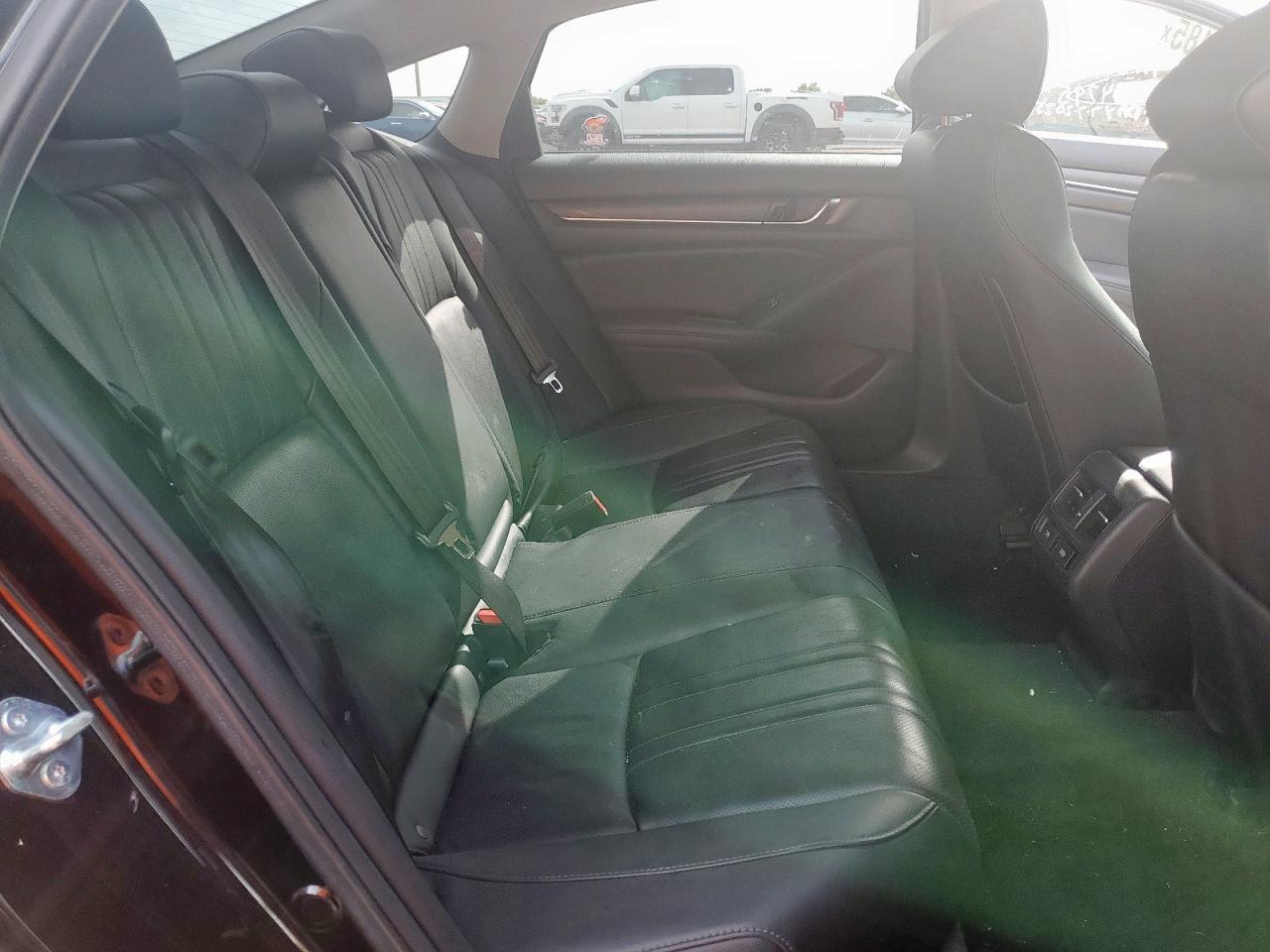 2022 Honda Accord Touring Hybrid VIN: 1HGCV3F9XNA018319 Lot: 64042185