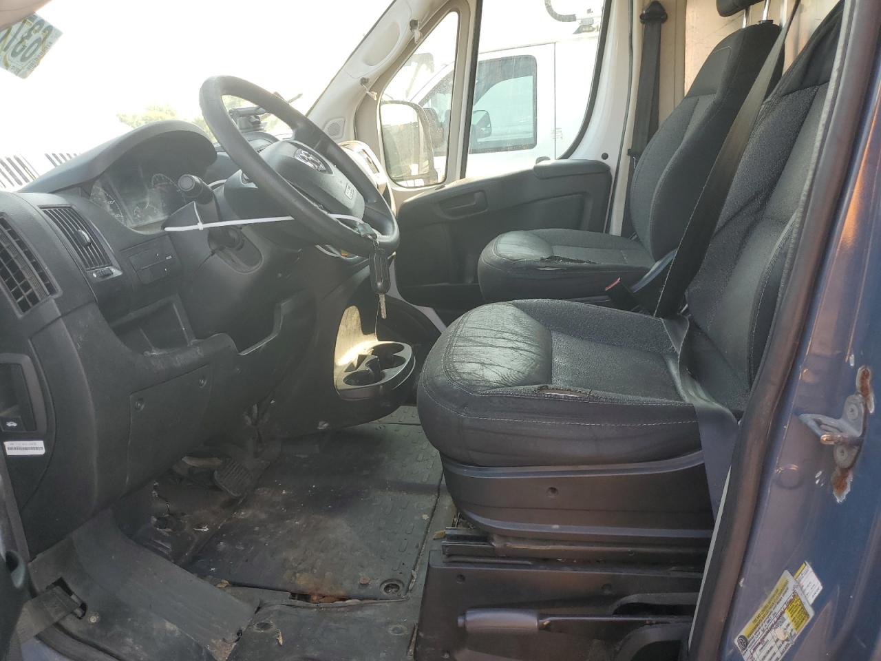 2018 Ram Promaster 2500 2500 High VIN: 3C6TRVDG8JE161297 Lot: 63785815