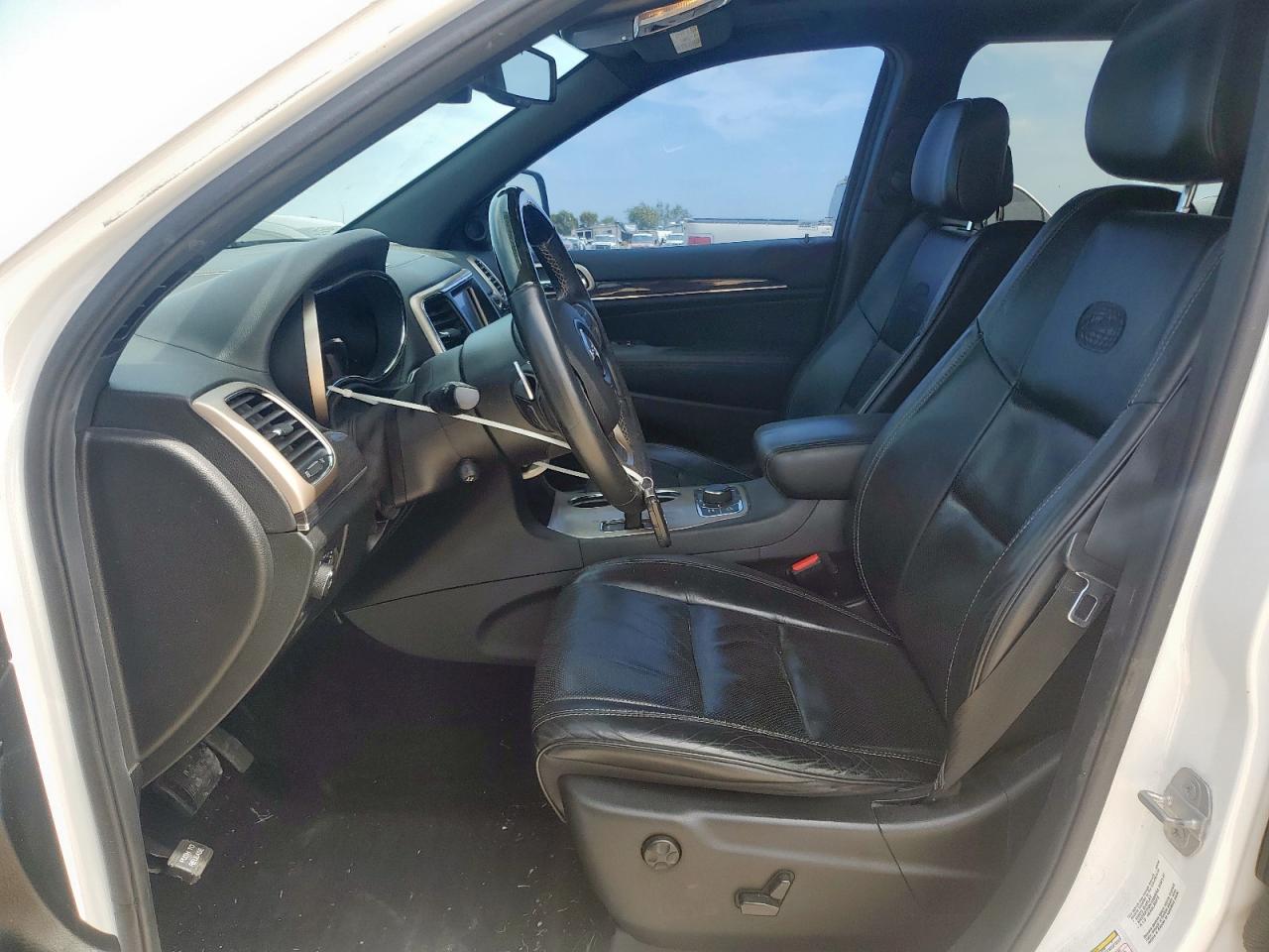 2015 Jeep Grand Cherokee Overland VIN: 1C4RJFCG6FC667114 Lot: 65236705