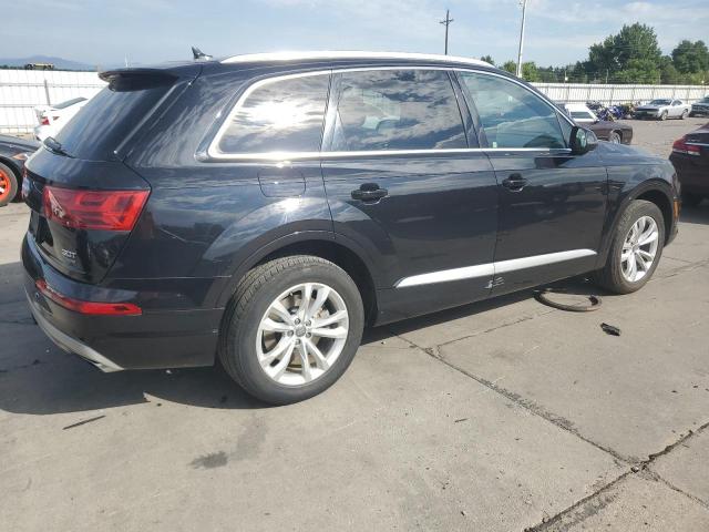  AUDI Q7 2017 Черный