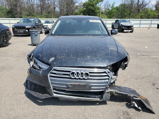  AUDI A4 2018 Черный
