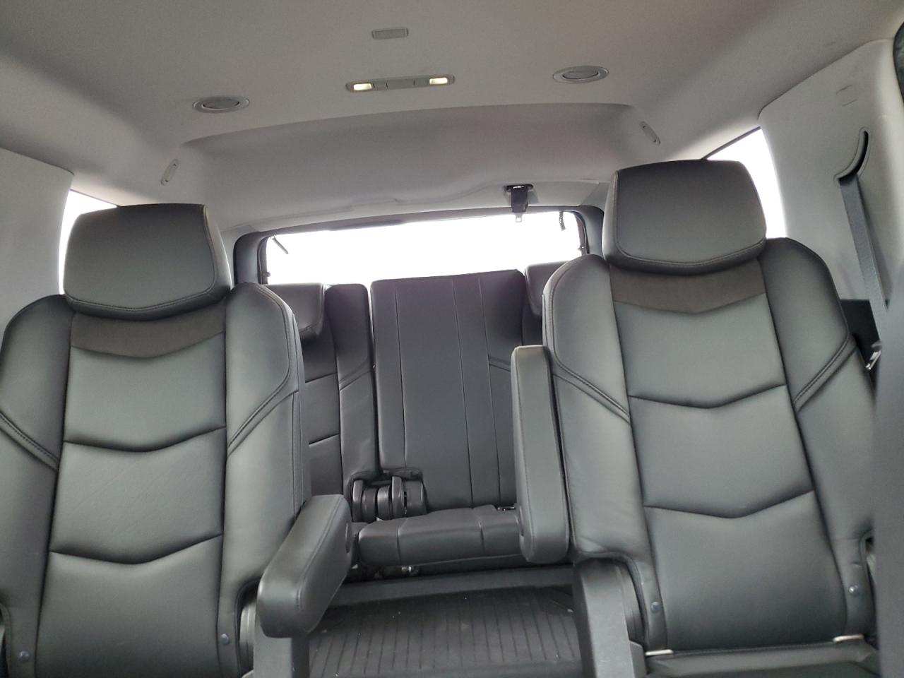 2018 Cadillac Escalade Luxury VIN: 1GYS4BKJ1JR164783 Lot: 64989755