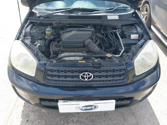 2003 TOYOTA RAV4 GX VV