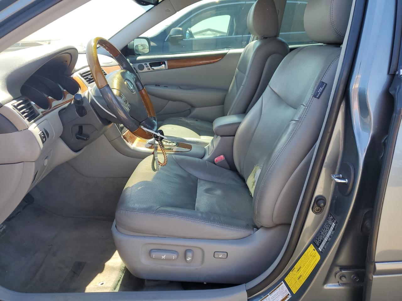 2005 Lexus Es 330 VIN: JTHBA30G555106571 Lot: 63533555