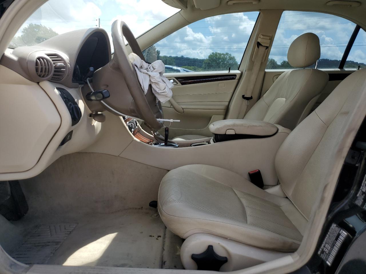 2005 Mercedes-Benz C 240 VIN: WDBRF61J05A771378 Lot: 64132575