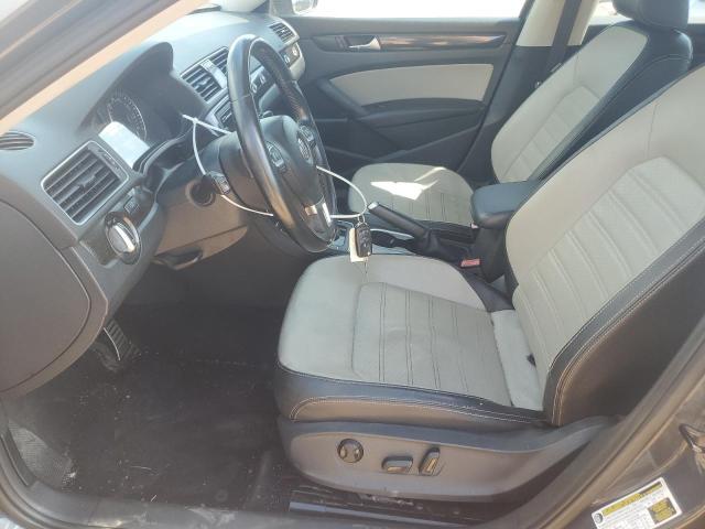  VOLKSWAGEN PASSAT 2014 Szary