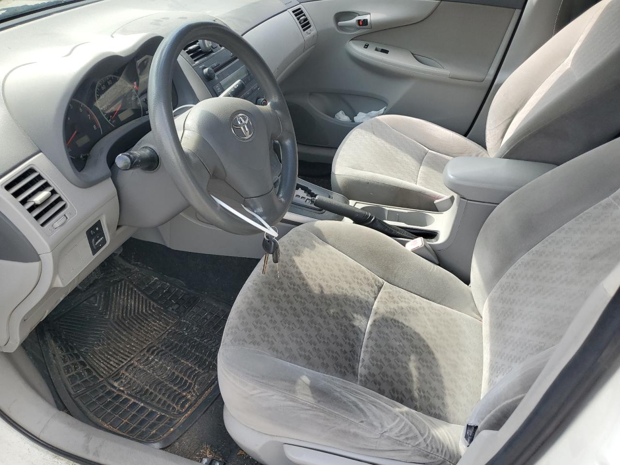 2009 Toyota Corolla Base VIN: JTDBL40E79J036729 Lot: 65376475
