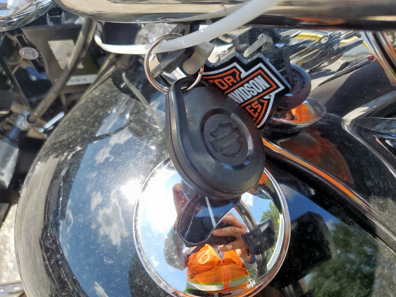 1hd1mcm17gb850499 1HD1MCM17GB850499 2016 Harley-Davidson Flrt Free Wheeler