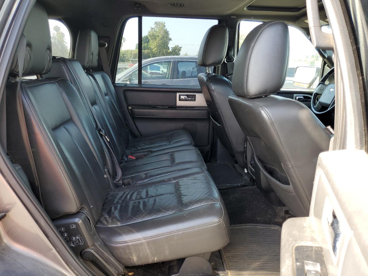 2013 Ford Expedition Limited VIN: 1FMJU1K55DEF64318 Lot: 63519735
