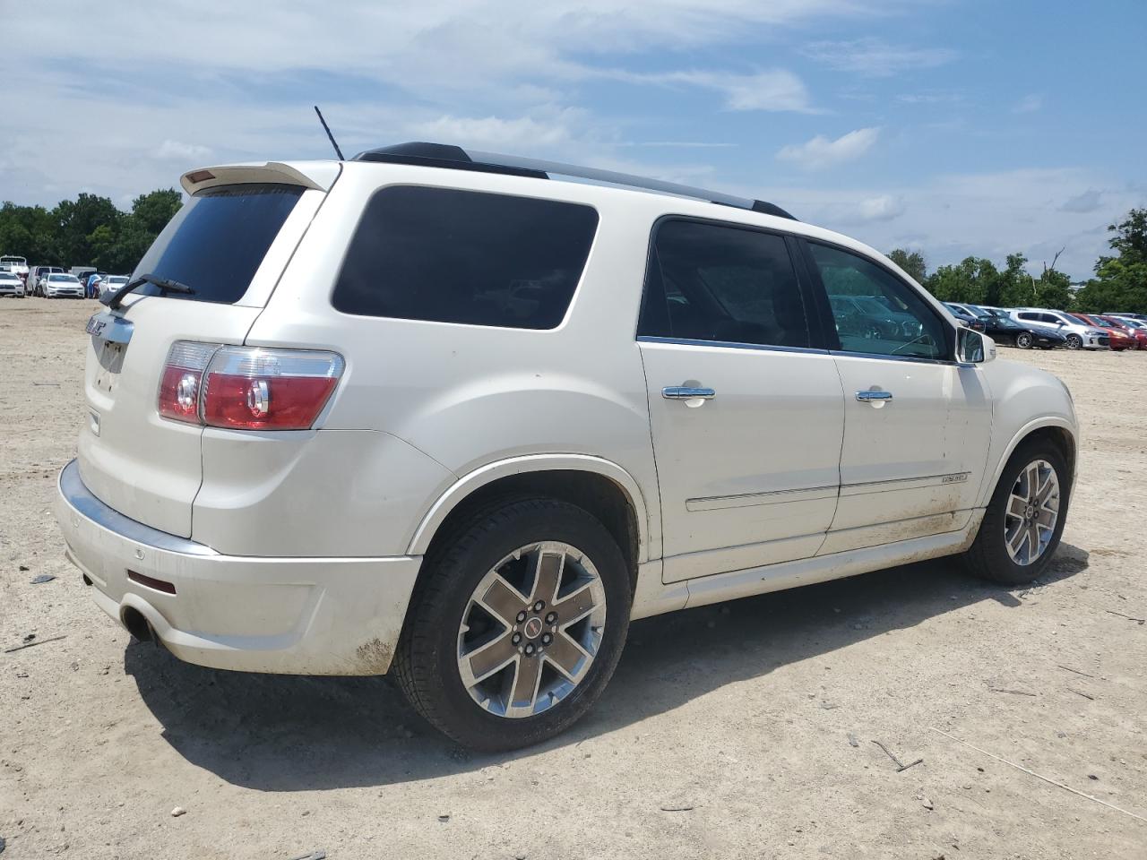 1gkkrted8bj335648 1GKKRTED8BJ335648 2011 GMC Acadia Denali