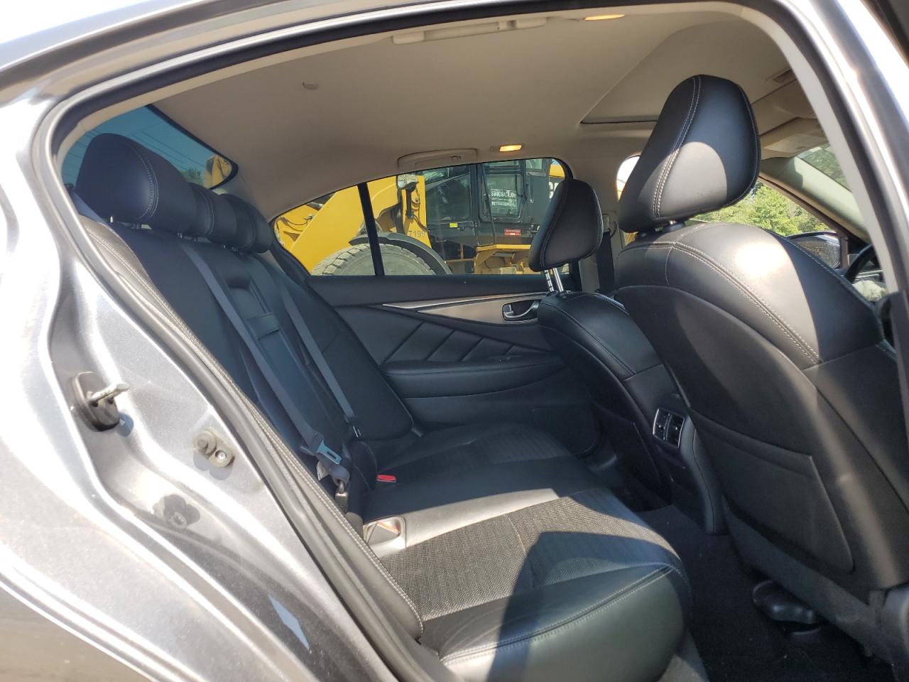 2017 Infiniti Q50 Premium VIN: JN1EV7AR5HM831918 Lot: 66340995