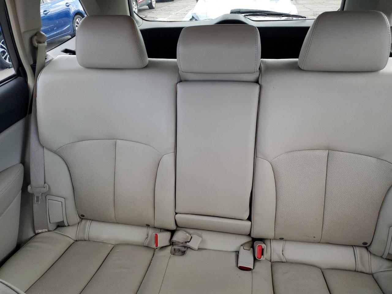2011 Subaru Outback 2.5I Limited VIN: 4S4BRCLC1B3381554 Lot: 64395905